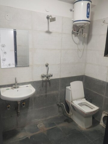 Bathroom in 1 BHK Builder Floor at Saket – for Rent