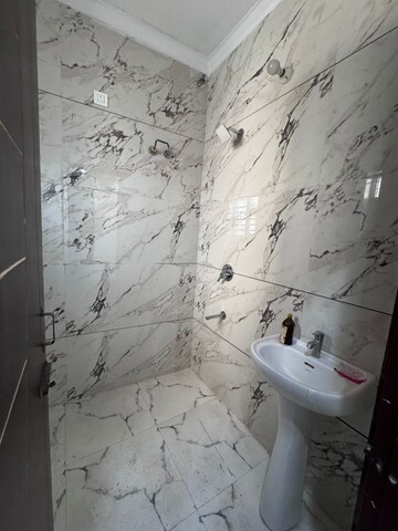 Bathroom in 3.5 BHK Builder Floor at Uttam Nagar – for Sale