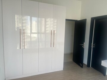 Room in 3 BHK Apartment at Sobha City Gurgaon, Sector 108 – for Rent