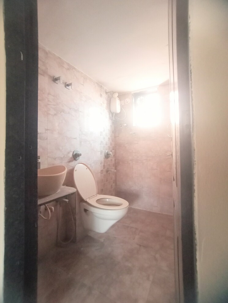 Bathroom, jyoti-harmony 2 Bedroom 915 Sq.Ft. Apartment In Virar West Palghar 8198164