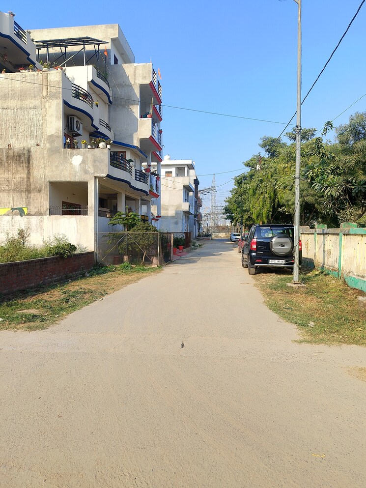 Exterior View, gomti nagar  1250 Sq.Yd. Plot In Gomti Nagar Lucknow 8198187