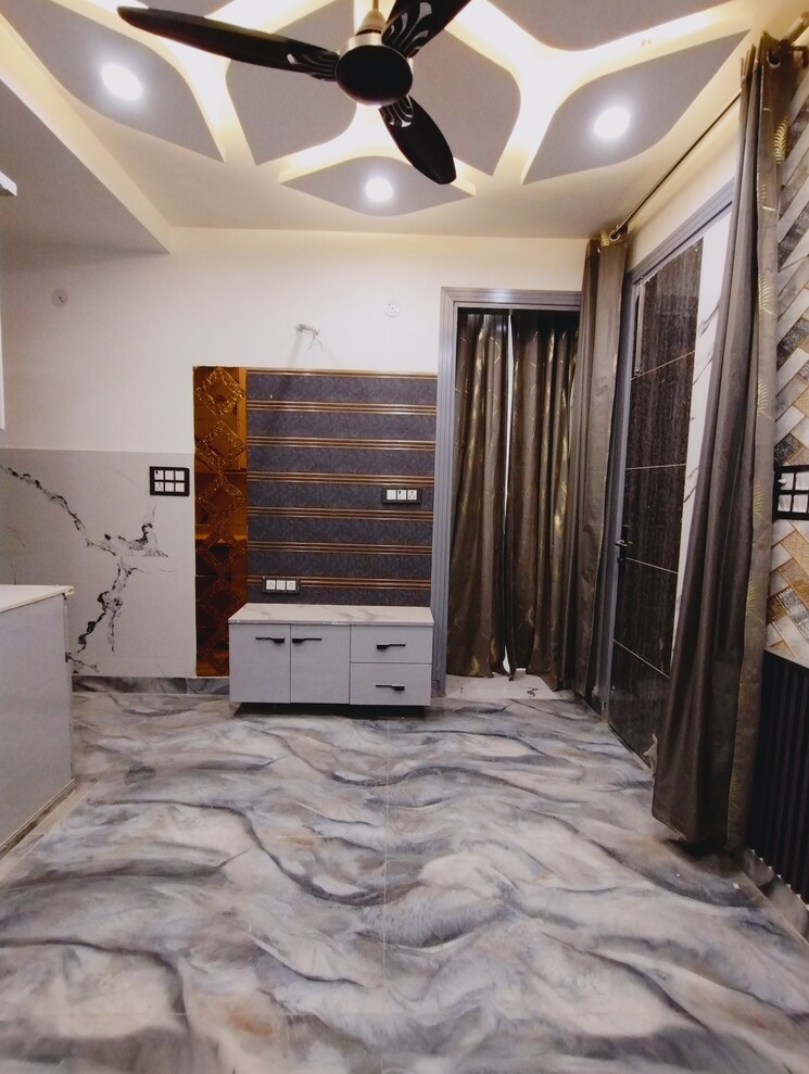 Exterior View, mohan garden 2 Bedroom 500 Sq.Ft. Builder Floor In Mohan Garden Delhi 8198230