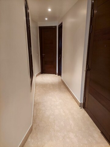 Building Lobby in 4 BHK Builder Floor at West End Colony – for Rent