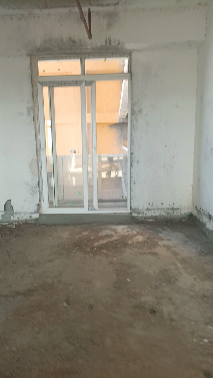 Floor Plan, spectrum-metro Commercial Office Space 325 Sq.Ft. In Sector 75 Noida 8198298