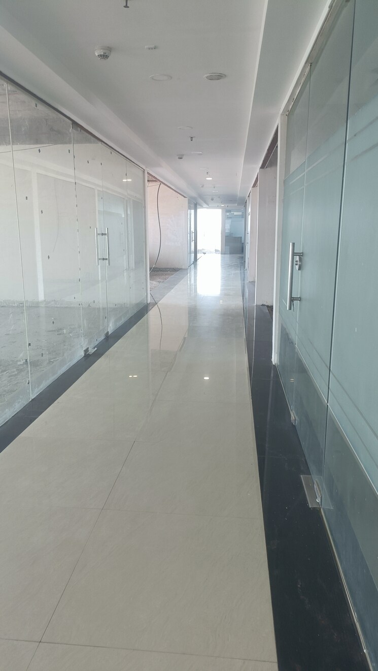 undefined, spectrum-metro Commercial Office Space 400 Sq.Ft. In Sector 75 Noida 8198352