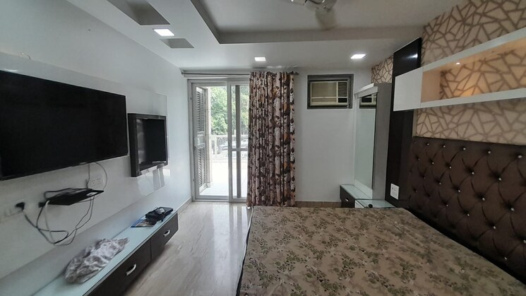 undefined, pitampura 3 Bedroom 900 Sq.Ft. Builder Floor In Pitampura Delhi 8198388