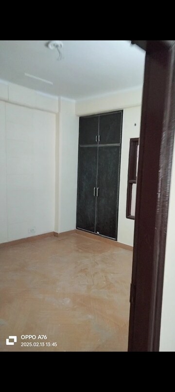 Room in 2 BHK Apartment at Sangwan Heights, Raj Nagar Extension – for Sale