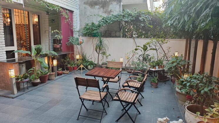 Balcony, ansal-sushant-lok-i 4 Bedroom 215 Sq.Yd. Independent House In Sector 43 Gurgaon 8198604