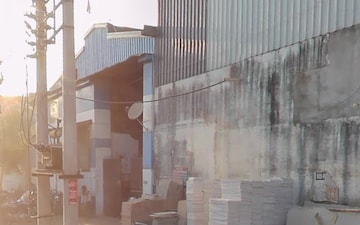 Warehouse For Rent in Vishwakarma Industrial Area
