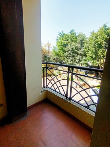 Furnished Amenities in 3 BHK Apartment at Raj Surya Greens, Raebareli Road – for Rent