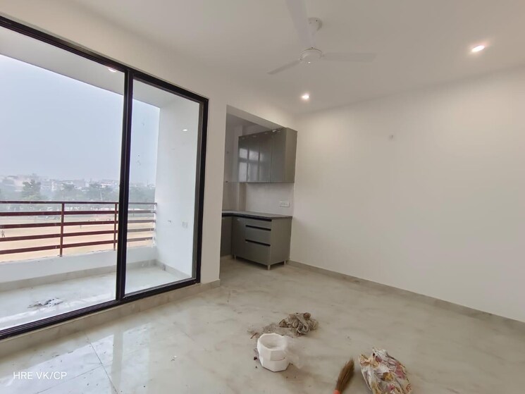 Room, vasant kunj 3 Bedroom 1350 Sq.Ft. Builder Floor In Vasant Kunj Delhi 8198637