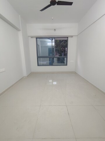 Bedroom in 2 BHK Apartment at Prime CHS, Mulund East – for Rent