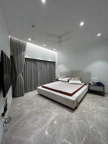 Bedroom in 3 BHK Apartment at Lodha The World Towers World One Tier 2, Worli – for Rent