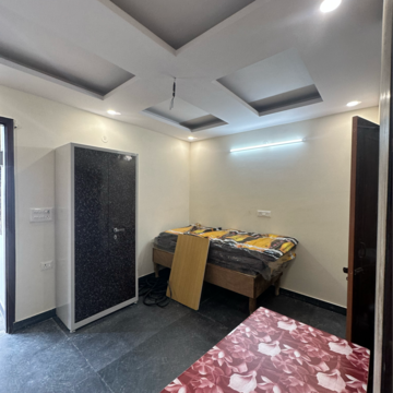 Bedroom in 1 BHK Builder Floor at Patel Nagar – for Rent