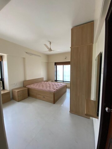 Living Room in 4 BHK Apartment at Madhukunj Apartment Prabhadevi, Prabhadevi – for Rent