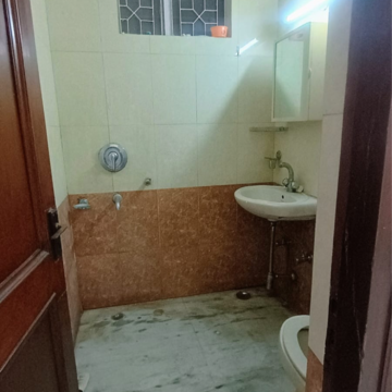 Bathroom in 2 BHK Builder Floor at Saket – for Rent