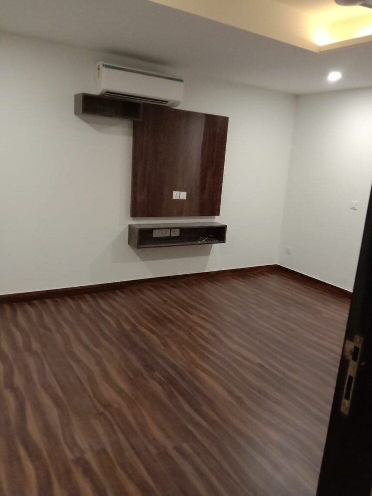 Room, jms-the-nation 3.5 Bedroom 1745 Sq.Ft. Builder Floor In Sector 95 Gurgaon 8198711