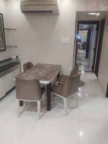 Master Bedroom in 3 BHK Apartment at Vini Garden, Borivali West – for Rent