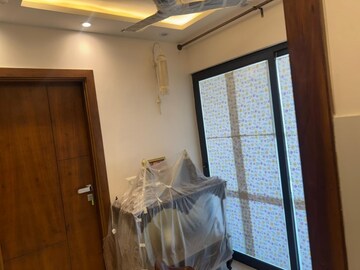 Master Bedroom in 3 BHK Builder Floor at Kanha Apartments Indirapuram, Shakti Khand 2 – for Rent