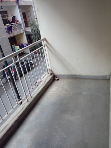 2 BHK Apartment For Resale in RWA Jasola Sector 8 SFS Flat Jasola Delhi  8198830