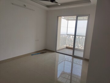 Room in 1 BHK Apartment at Puranik Aarambh, Ghodbunder Road – for Rent