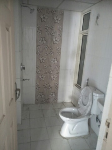 Bathroom in 3 BHK Apartment at Supertech Cape Town, Sector 74 – for Sale