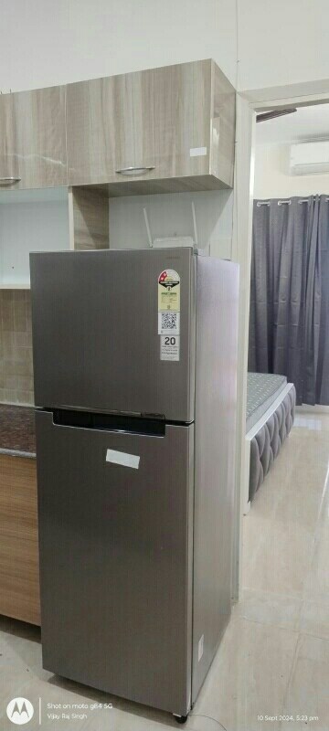 Bathroom in 2 BHK Apartment at Supertech Cape Town, Sector 74 – for Rent