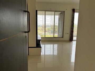 Room in 2 BHK Apartment at Woodsville Phase III, Moshi – for Rent