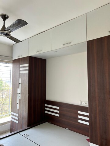 Room in 2 BHK Apartment at Woodsville Phase III, Moshi – for Rent