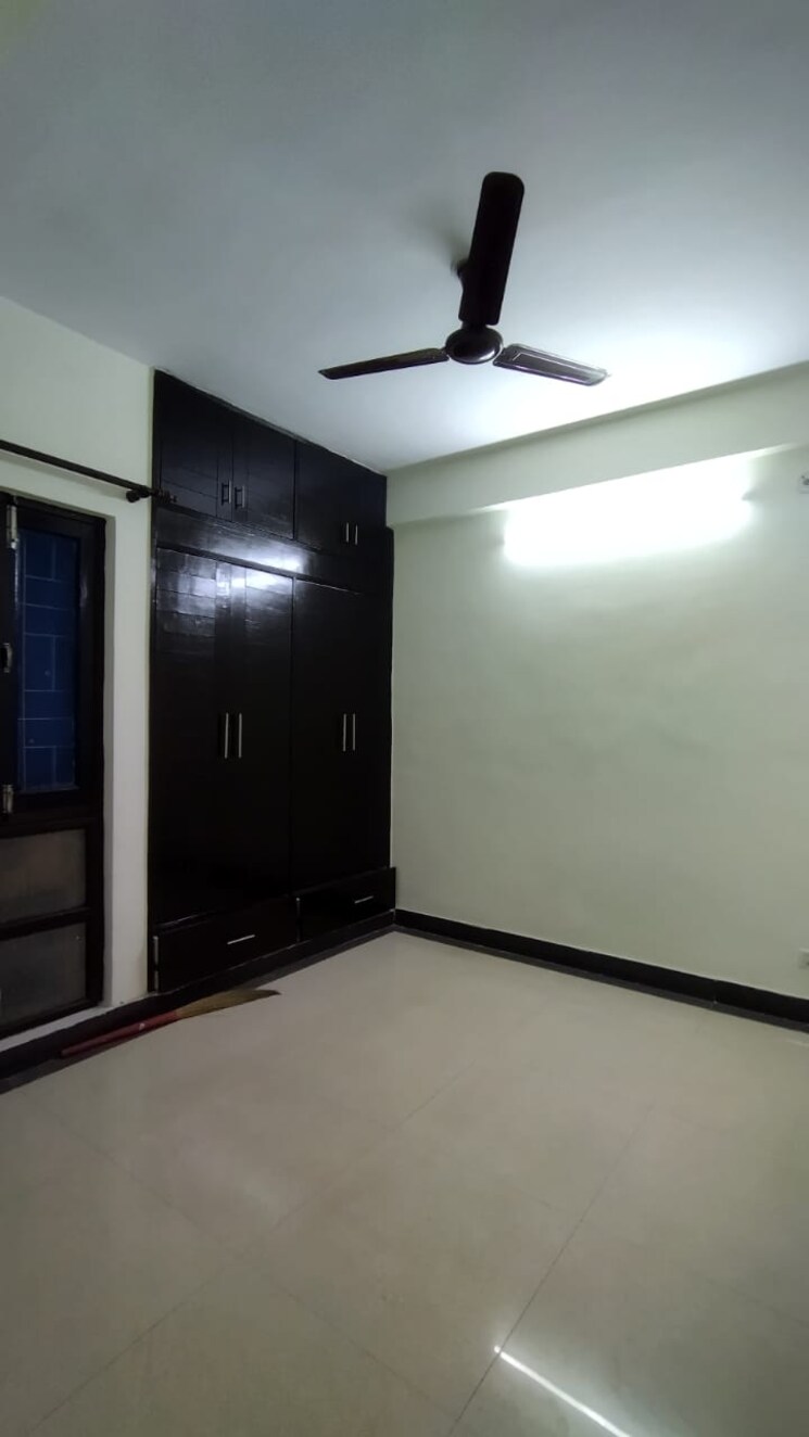 Room, jasola 1 Bedroom 516 Sq.Ft. Apartment In Jasola Delhi 8198933
