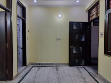 Room in 1 BHK Apartment at Sarita Vihar – for Rent