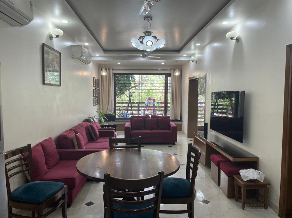 2 BHK Apartment For Sale in Vasant Kunj