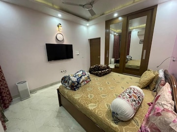 Bedroom in 2 BHK Apartment at Vasant Kunj – for Sale