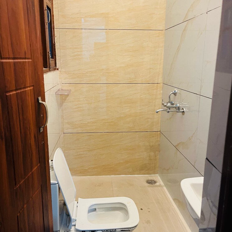 Bathroom, aerocity 3 Bedroom 1528 Sq.Ft. Apartment In Aerocity Mohali 8199007