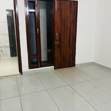 Room in 3 BHK Apartment at Aerocity – for Sale