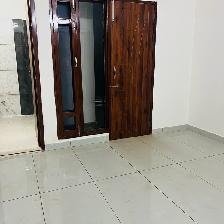 Room, aerocity 3 Bedroom 1528 Sq.Ft. Apartment In Aerocity Mohali 8199007