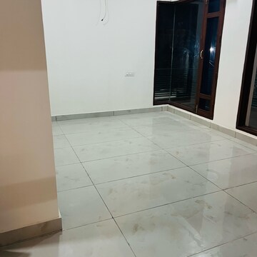 Room in 3 BHK Apartment at Aerocity – for Sale
