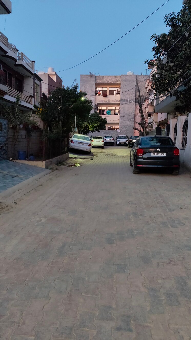 Exterior View, baltana  150 Sq.Yd. Plot In Baltana Zirakpur 8199016