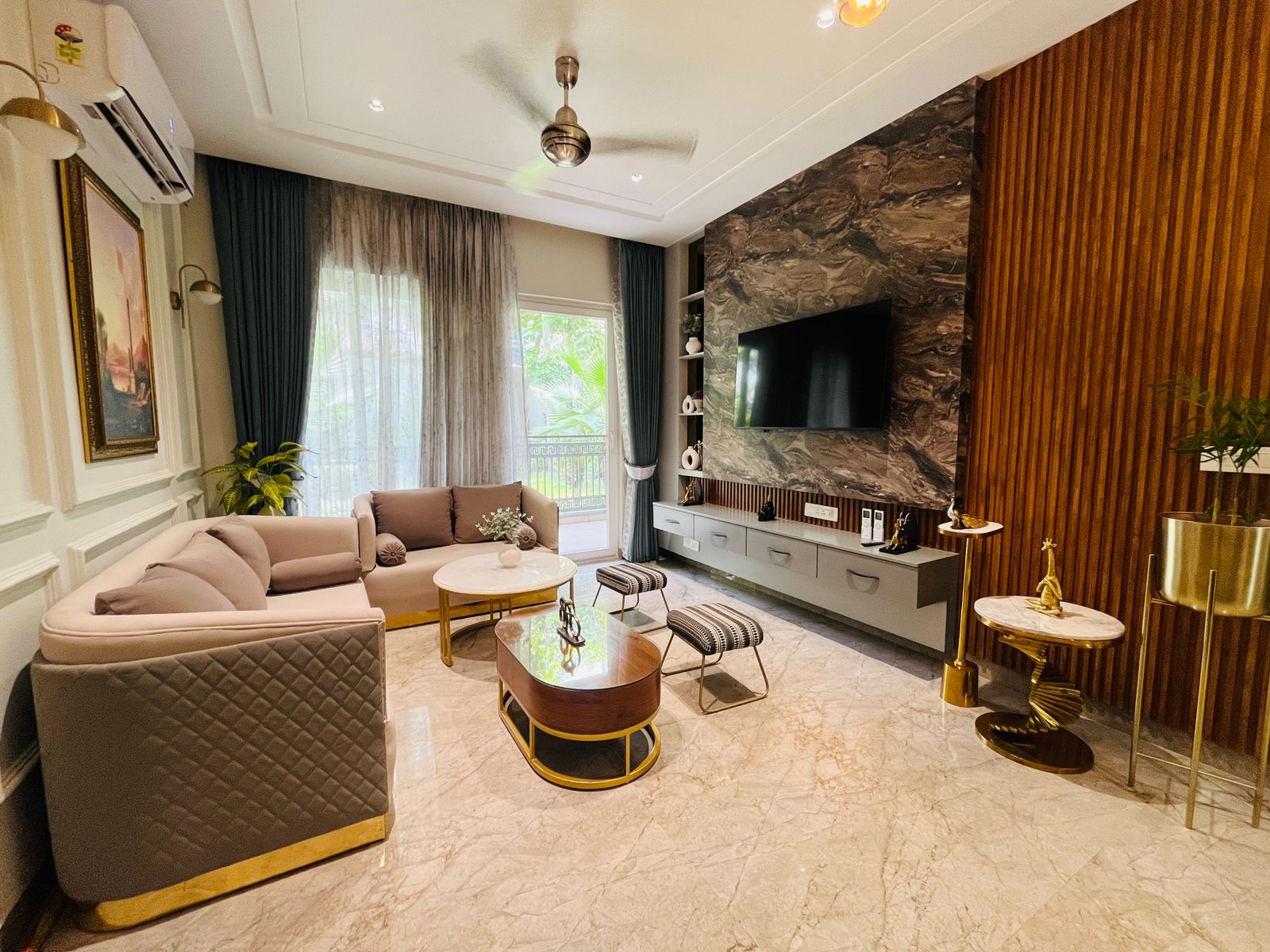 3.5 BHK + Extra Room Apartment For Sale in D R Estate 