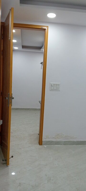 Staircase in 1 BHK Builder Floor at Govindpuri – for Rent