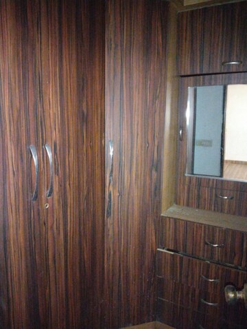 Furnished Amenities in 1 RK Villa at BPTP Eden Estate, Sector 81 – for Rent