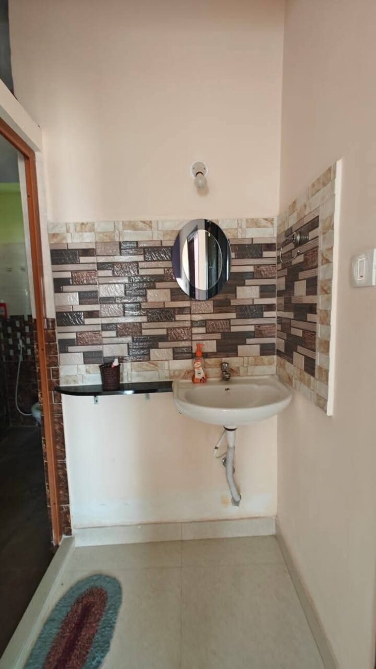 Bathroom, sd-tower 2.5 Bedroom 1080 Sq.Ft. Apartment In Keshtopur Kolkata 8199104