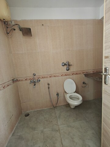 Bathroom in 4 BHK Apartment at Vanashree CHS, Seawoods – for Rent