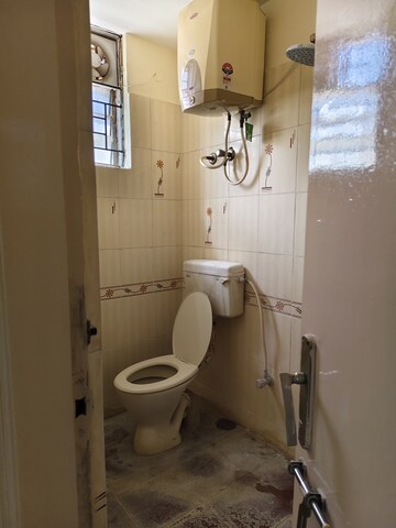 Bathroom in 2 BHK Builder Floor at Halasuru – for Rent