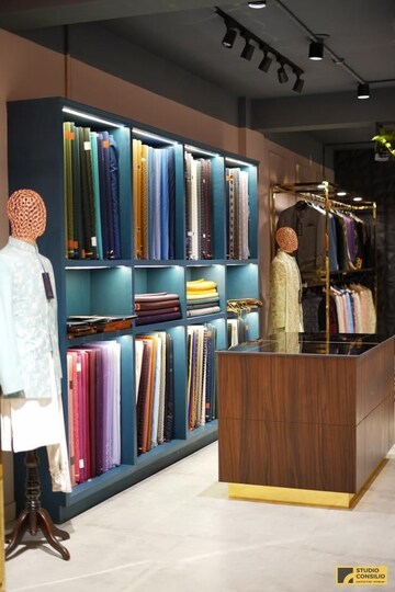 Floor Plan in  Showroom at Pitampura – for Rent