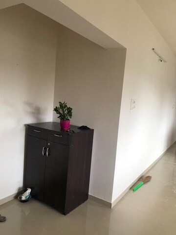 Furnished Amenities in 2 BHK Apartment at Gera Park View, Kharadi – for Rent