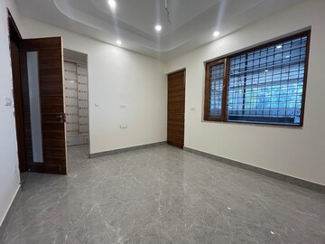 Room in 3 BHK Apartment at Adore Happy Homes, Sector 86 – for Rent