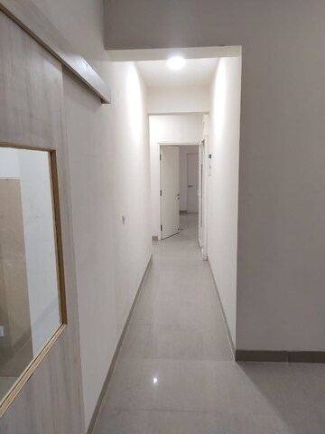 Building Lobby in 5 BHK Penthouse at BPTP Park Grandeura, Sector 82 – for Rent