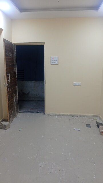 Room in Studio Apartment at Dombivli West – for Rent