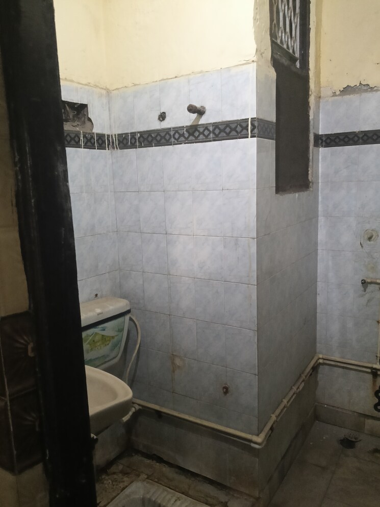 Master Bedroom, shalimar-apartments-shalimar-garden 2 Bedroom 950 Sq.Ft. Builder Floor In Shalimar Garden Ghaziabad 8199201